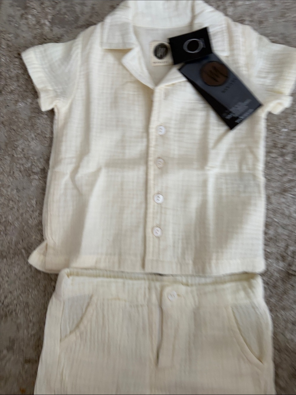 NWT Maniere De Voir Kids Matching Set Cream Button Short Sleeve Top & Shorts